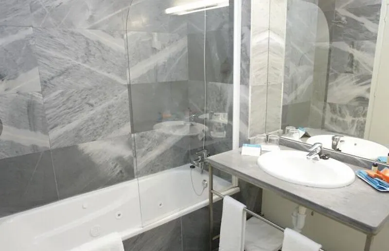 ***  Aisia Deba Hotel Talasoterapia Španělsko